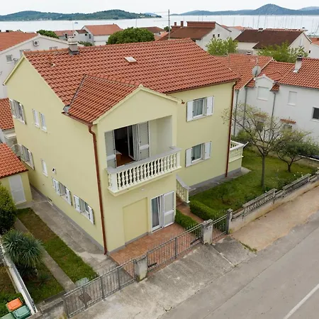 Apartments4you Apartman *