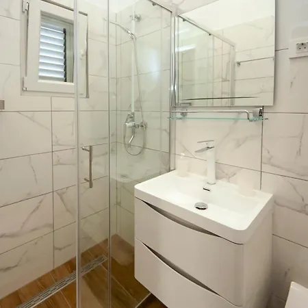 Apartments4you * Vodice