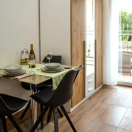 Apartments4you Apartman