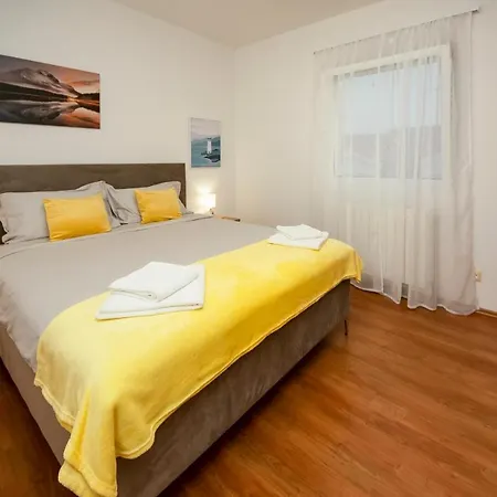 Apartments4you