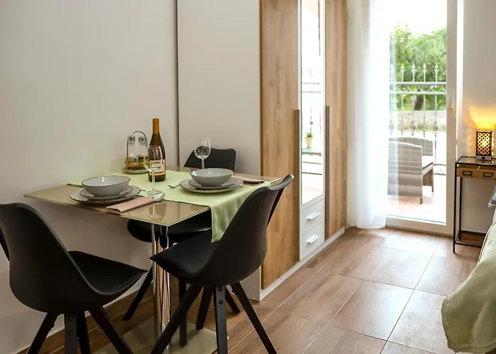 Apartments4you Apartment