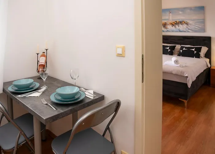 Apartments4you Apartment